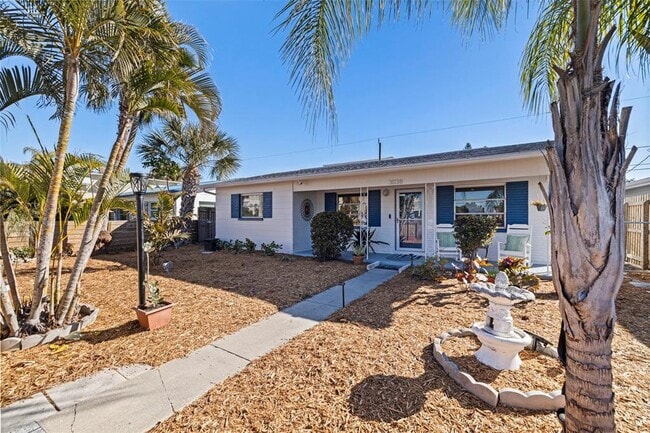 Building Photo - 3038 58th St S