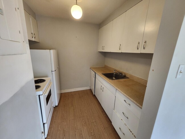 Photo - 84 Dufferin Ave Unité 84-4