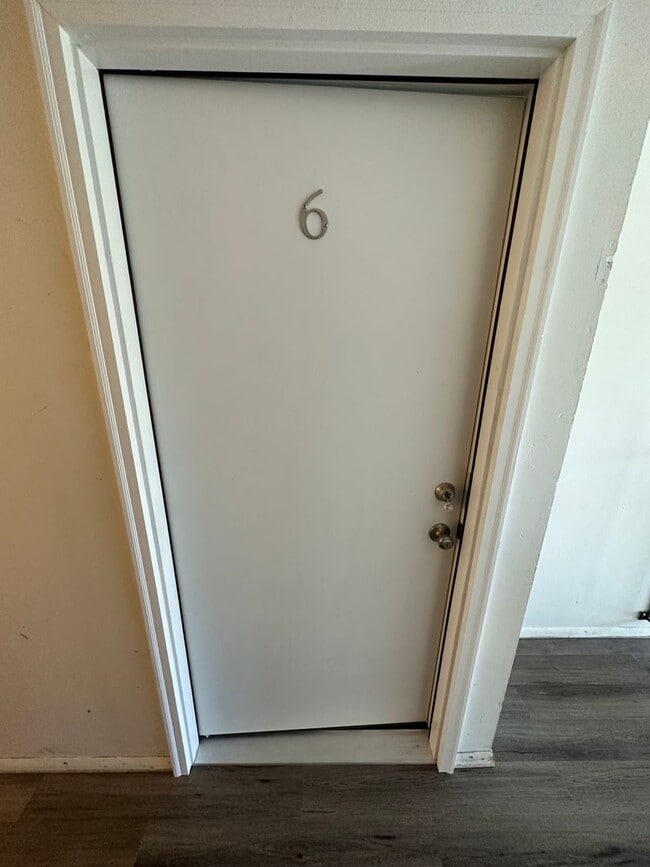 Photo - Updated 1 bedroom/1 bath in Edgewater! 1st floor Unit! Secure Building- Off Street Parking Unit 6