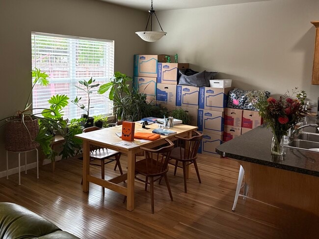 Photo - 1926 NW Kale Way