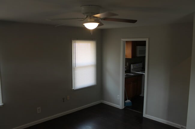 Photo - 756 Sunset Blvd SW Unit Suite B