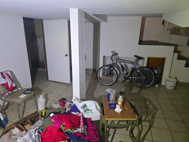 Photo - 4784 Highland Ave