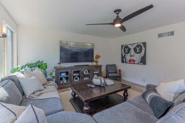 Photo - 4229 N 34th St