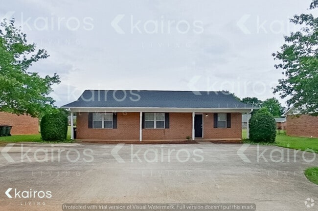 Building Photo - 320 Deer Park Dr Rental