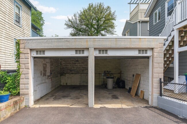 Photo - 49 Porter St Unit 2