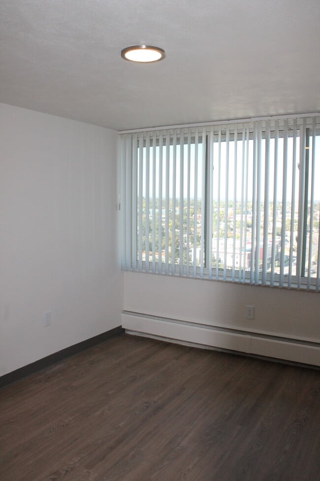 Photo - Columbine Towers