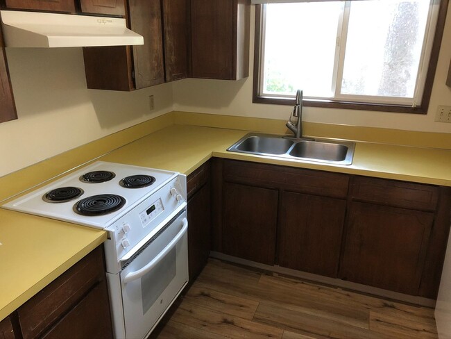 Photo - 1126/1128 SE Rummel St. Unit 1126
