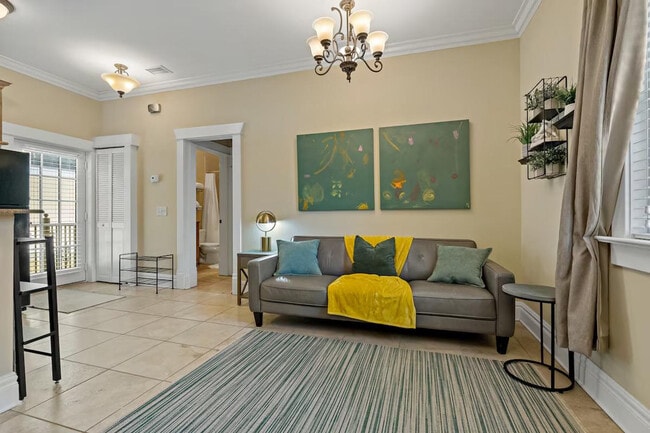 Photo - 611 S Orleans Ave Unit ID1272813P