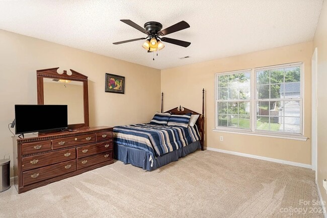 Photo - 10510 Plantain Ct