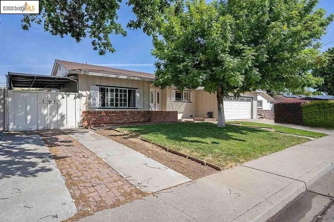 Photo - 1537 Heartwood Dr