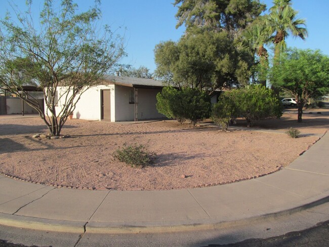 ASU - 5BR/2BA HOUSE W/POOL - BEAUTIFUL HOM... - ASU - 5BR/2BA HOUSE W/POOL - BEAUTIFUL HOM...