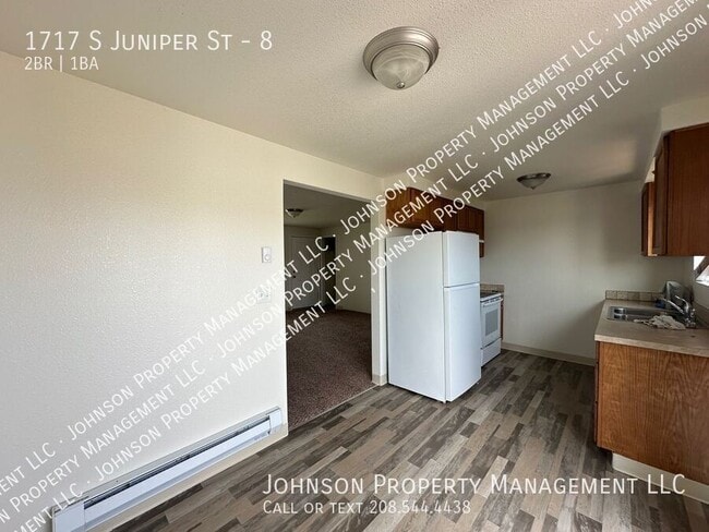 Photo - 1717 S Juniper St Unidad 8