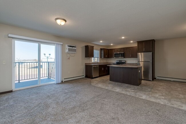 Photo - Lakeside Apartments