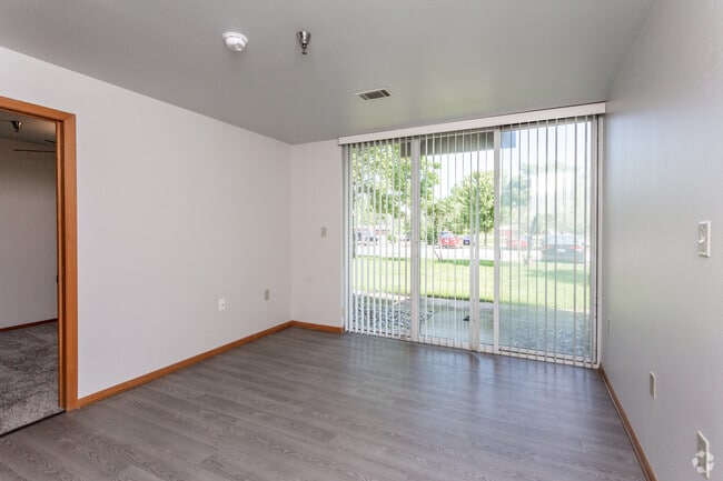 1HAB - Sala de estar - West Field Apartments