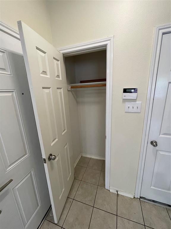 Photo - 5614 Claybeck Ln