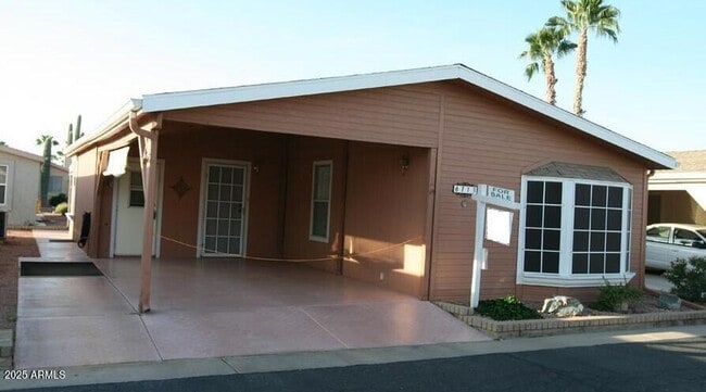 Building Photo - 6113 S Cypress Point Dr