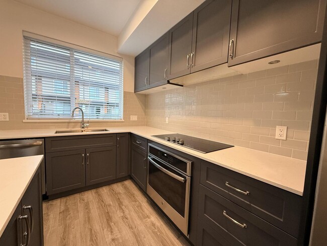 Photo - 15775 Mountain View Dr