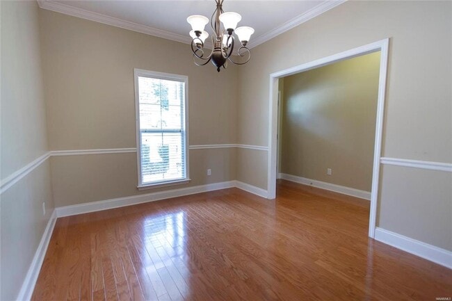 Photo - 751 Whitehall Pkwy
