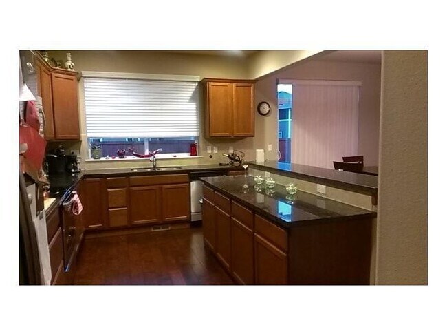 Photo - 2 Weeks Free rent