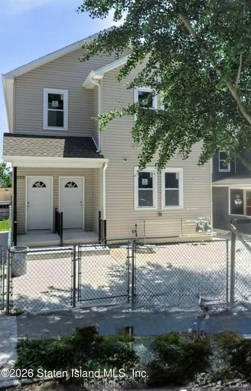 Photo - 323 Nicholas Ave