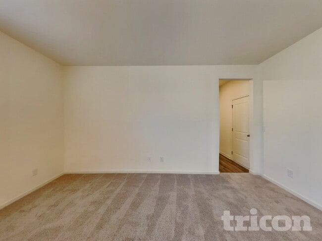Photo - 130 Lynnridge Dr