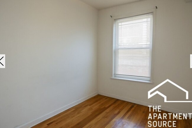 Photo - 1507 W Barry Ave Unit 4