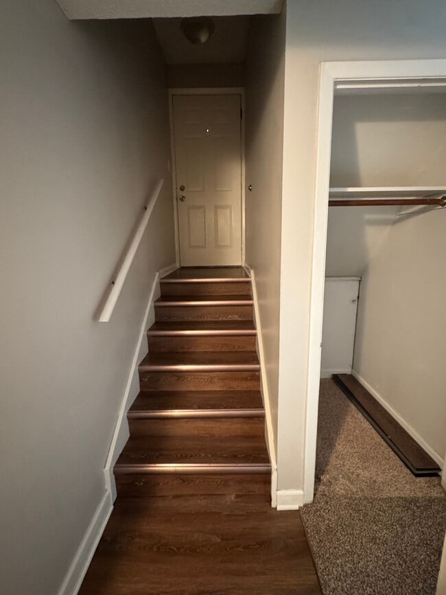 Photo - 930 Pius Ln Unit 932