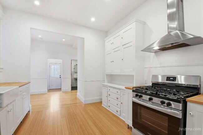 Photo - 4037 25th St