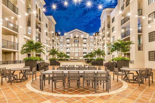 Photo - Gables Grand Plaza Apartments