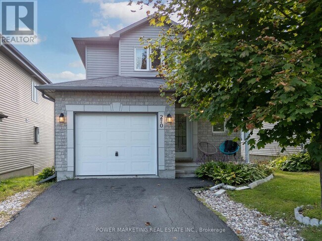 Photo - 270 Mica Crescent