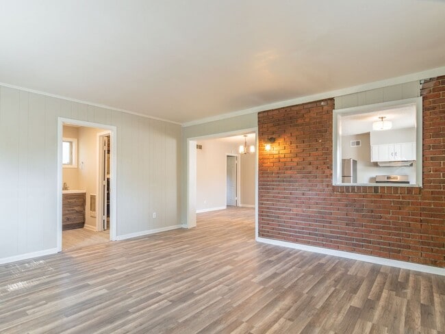 Photo - Renovated 3BR/2BA in Whitehaven