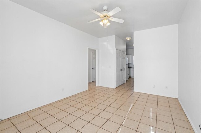 Photo - 1021 Shady Creek Cir