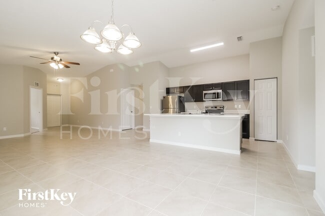 Photo - 1630 Salazar St SE