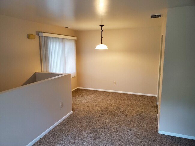 Photo - 3915 Todd St Unidad 3915