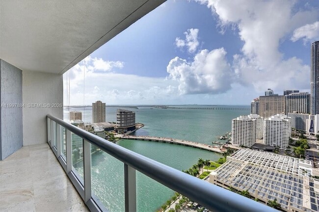 Building Photo - 495 Brickell Ave Unit 2807