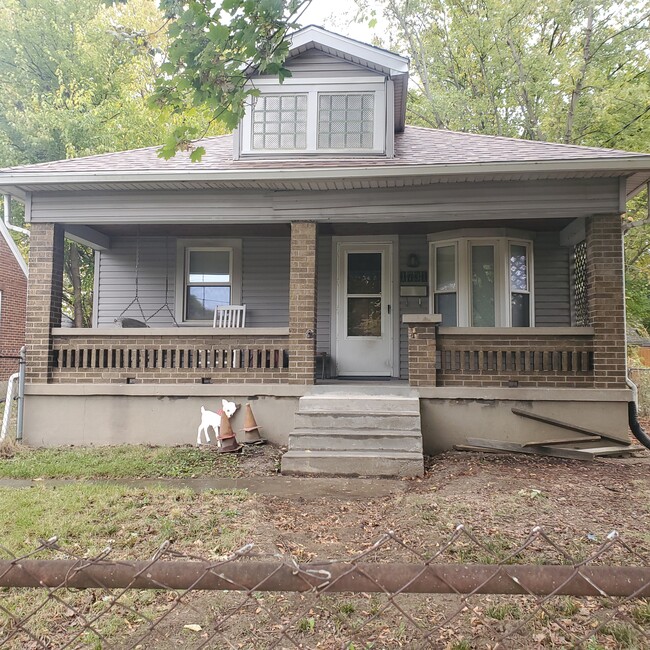 Photo - 1731 Highland St