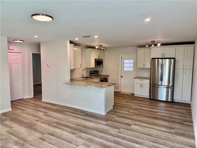 Photo - 3181 Poinciana Dr