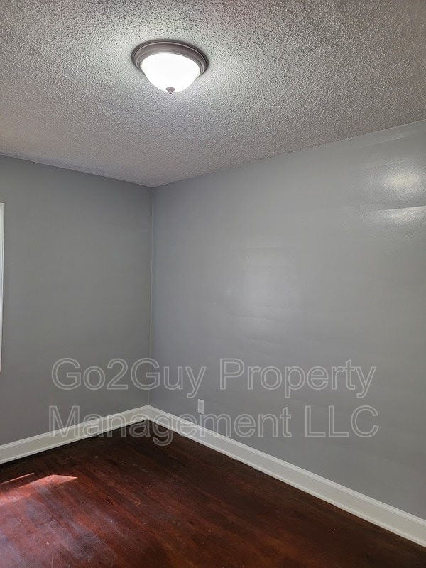 Photo - 15491 Sussex St