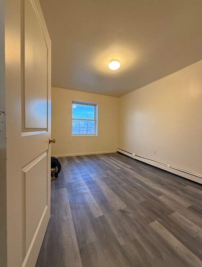 Photo - 2292 Nameoke Ave