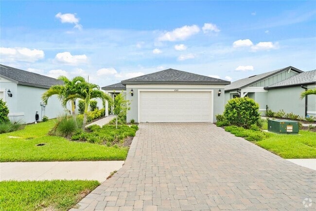 Building Photo - 6560 Silverstar Dr Rental