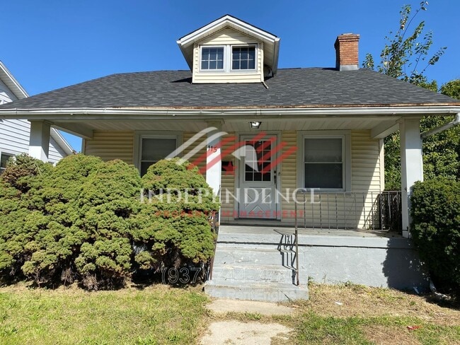 Photo - 115 Northwood Ave