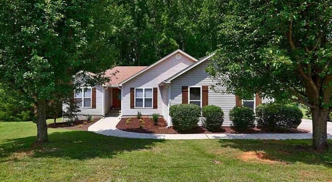 Building Photo - 12594 Hutchins Cir