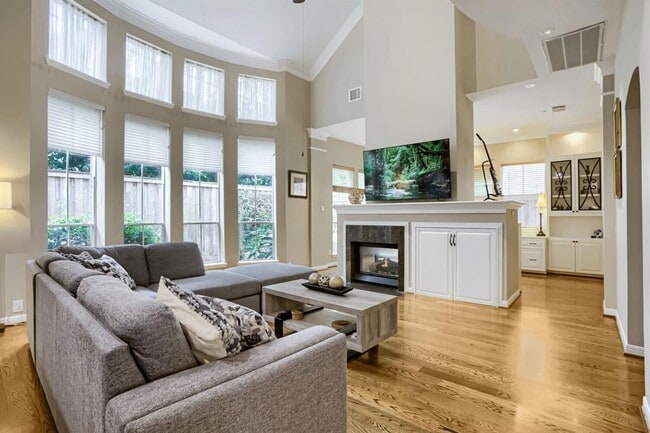 Photo - 4147 E Northampton Pl