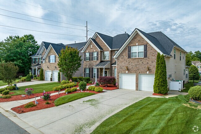 Photo - Walnut Creek Townhomes