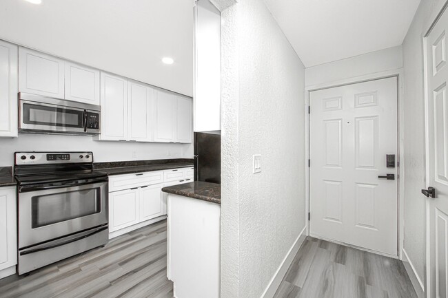 Photo - Everett Cove