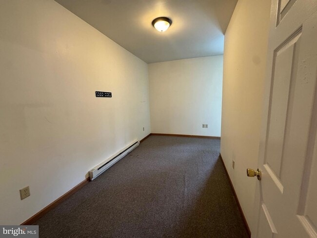 Photo - 127 Bowery St