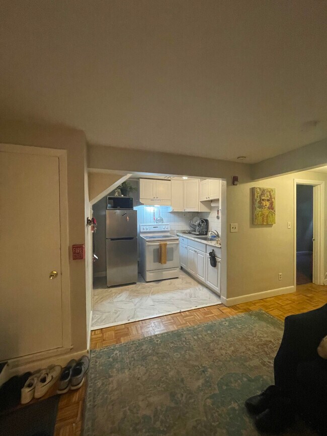 Photo - 74 Saint Stephen St