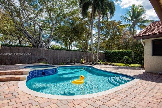 Photo - 3160 Peachtree Cir