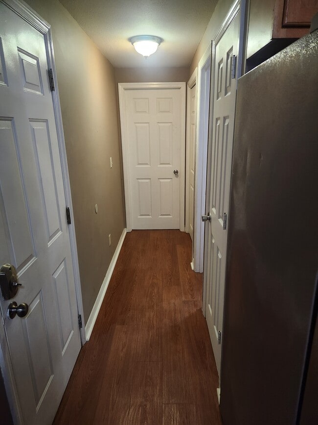 Photo - 1215 Skyview Blvd