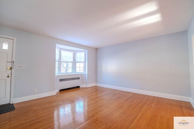Photo - 1539 Ralworth Rd